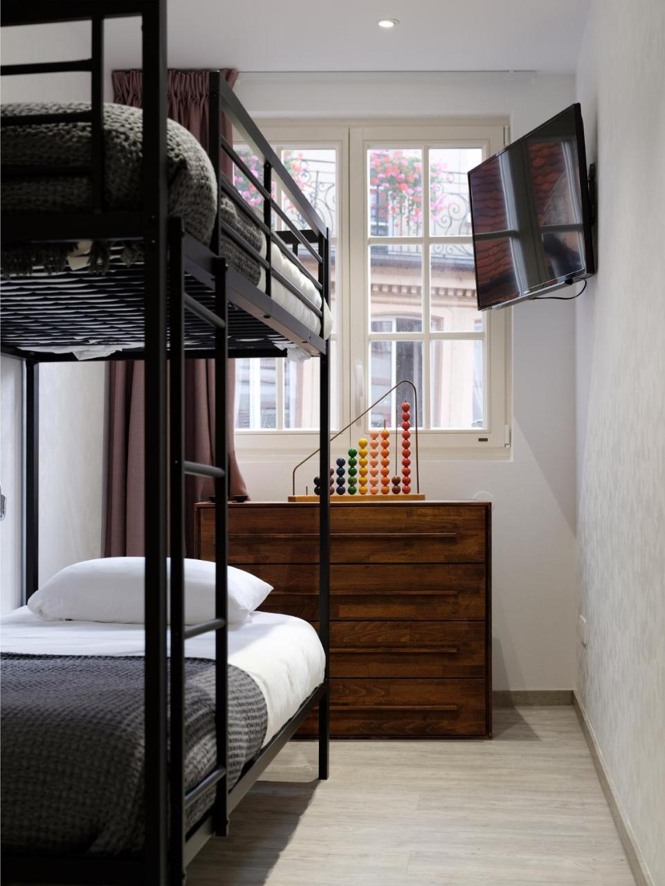 Les Suites Du Cygne Colmar Luaran gambar